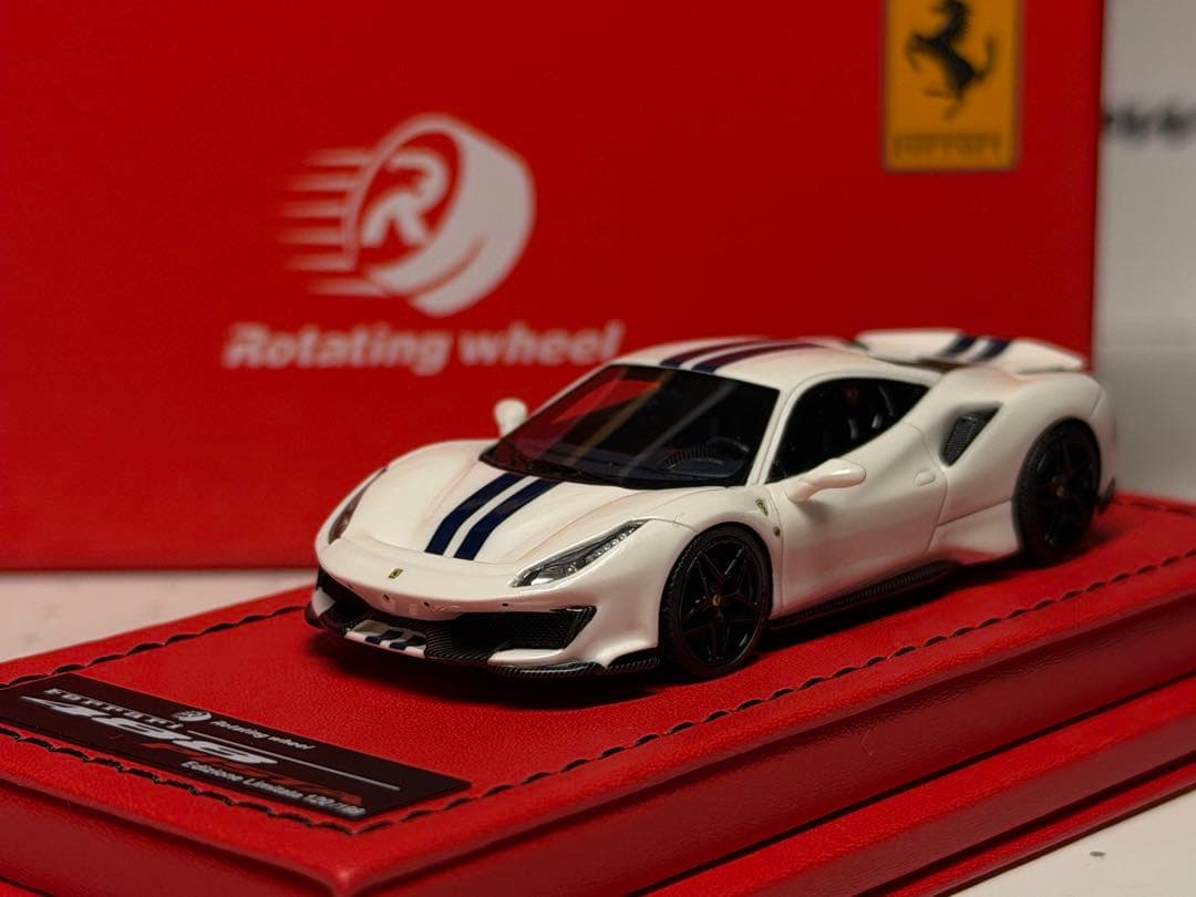 Rotating Wheel 1/64 フェラーリ 488ピスタ　ホワイト