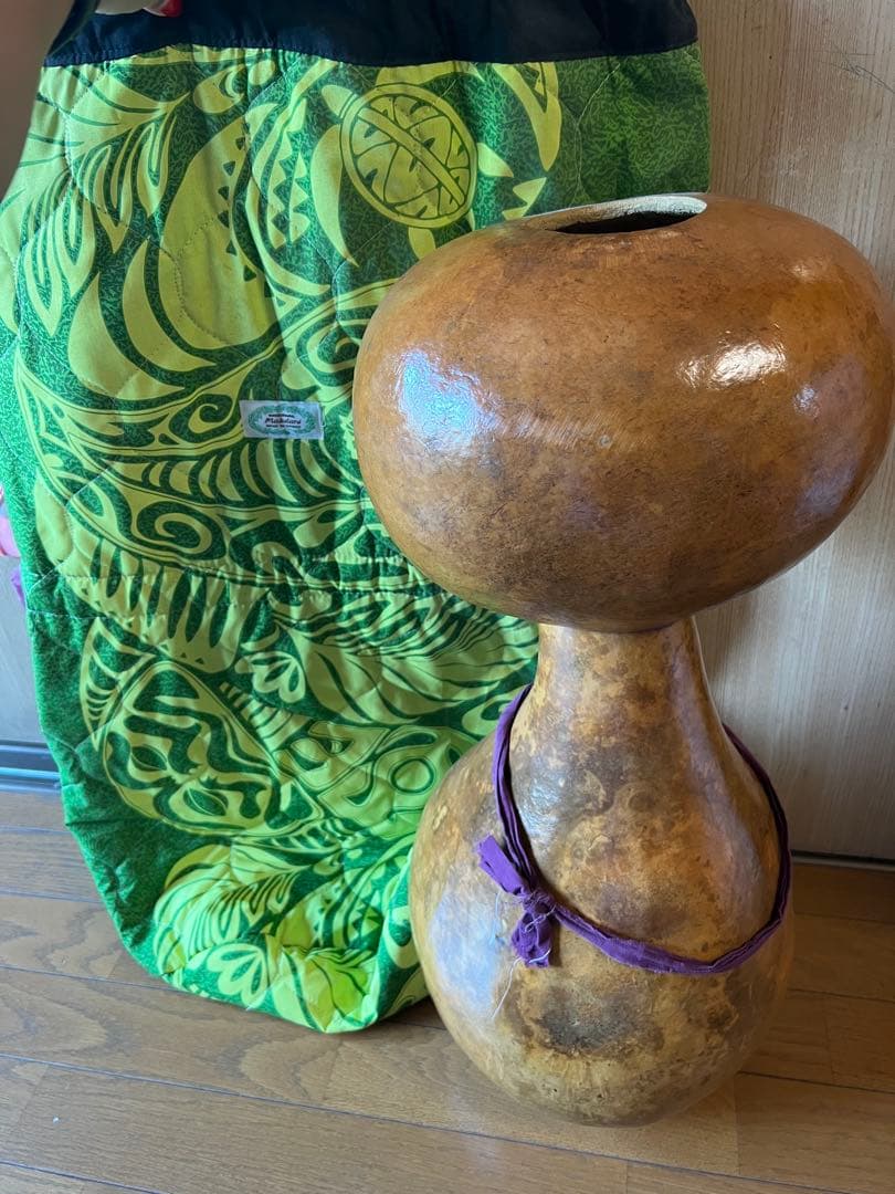 お値下げ　 ハワイ購入　イプヘケ　リュック式ケース付き フラダンス楽器「イプヘケ」の持ち運び用ケース