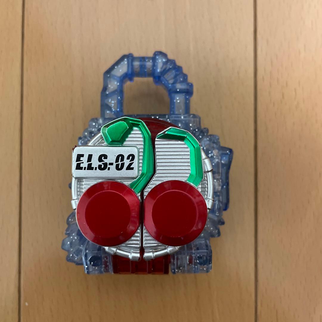 仮面ライダー鎧武/DXチェリーエナジーロックシード - メルカリ