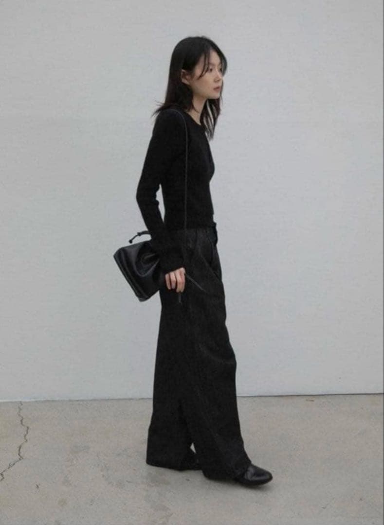 OHOTORO curve tucked jeans short - メルカリ