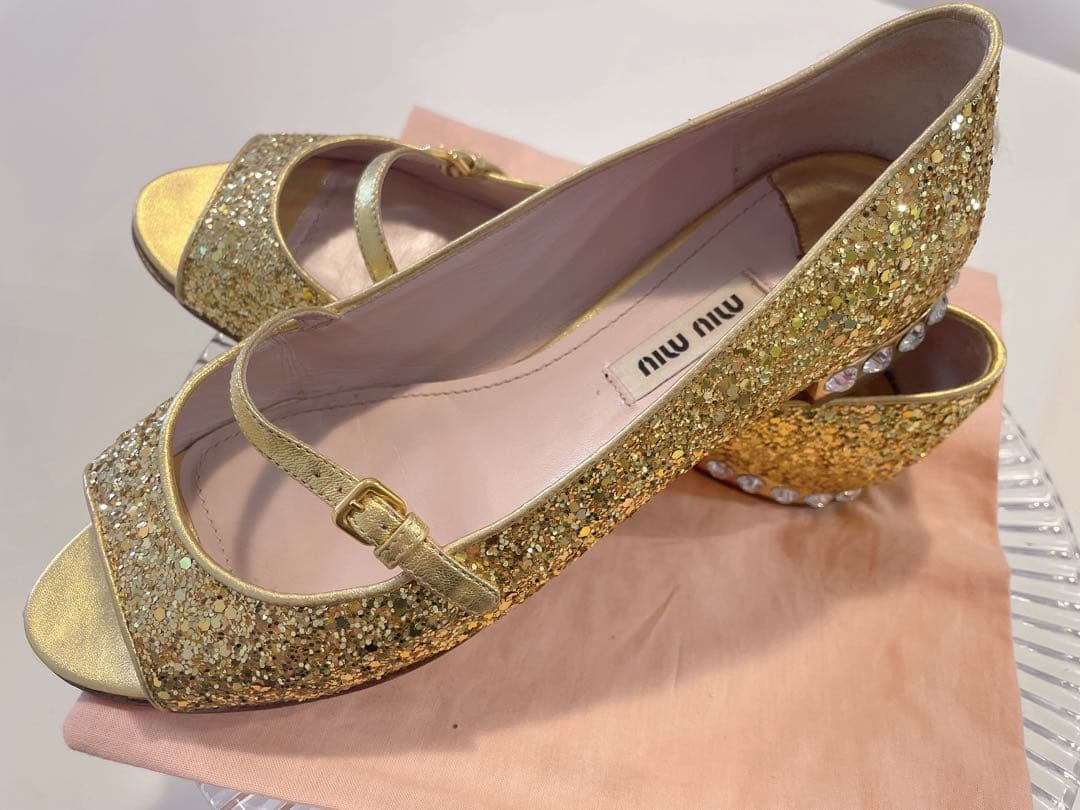 Miu Miu ゴールド グリッター パンプス