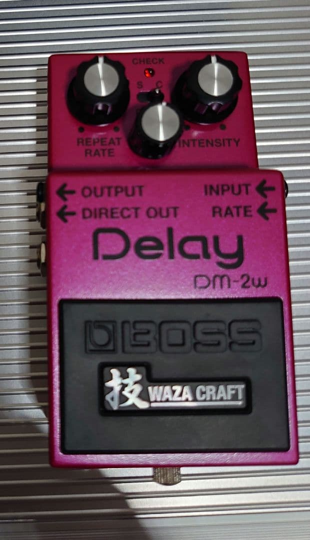 BOSS DM-2w エフェクター ディレイ Boss DM-2W Waza Craft Analog Delay Pedal - Perfect Circuit