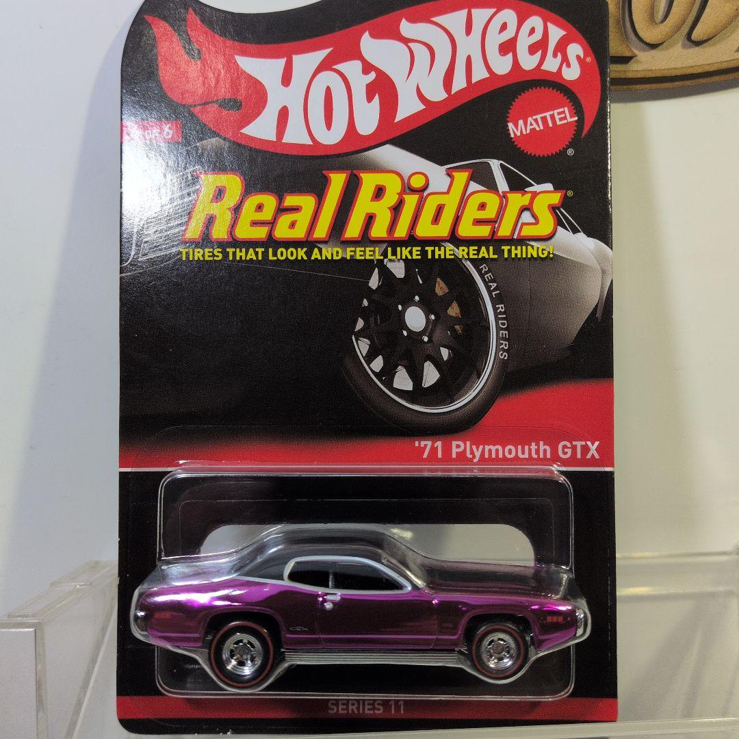 Hot Wheels '71 Plymouth GTX ミニカー