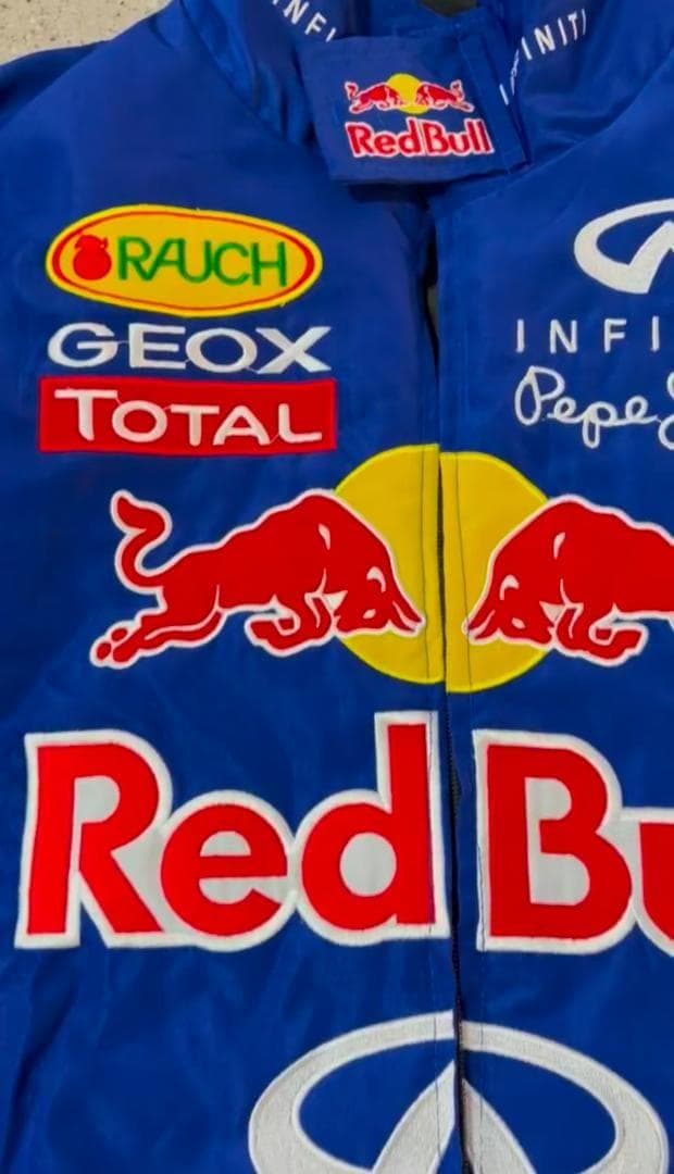 レッドブルRED BULL INFINITI F1レーシングジャケット刺繍中綿 - メルカリ