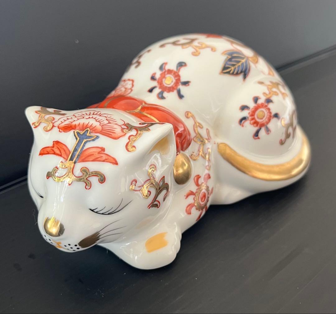 伊万里焼の眠り猫　陶器　置物　美品　レトロ 古い招き猫#眠り猫#古伊万里#九谷焼#置き物