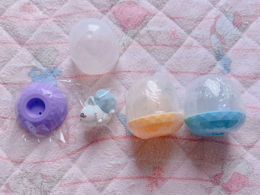 ちいかわ ハチワレ うさぎ モモンガ ジェムリーズ ちいかわ ジェムリーズ｜ガシャポンオフィシャルサイト