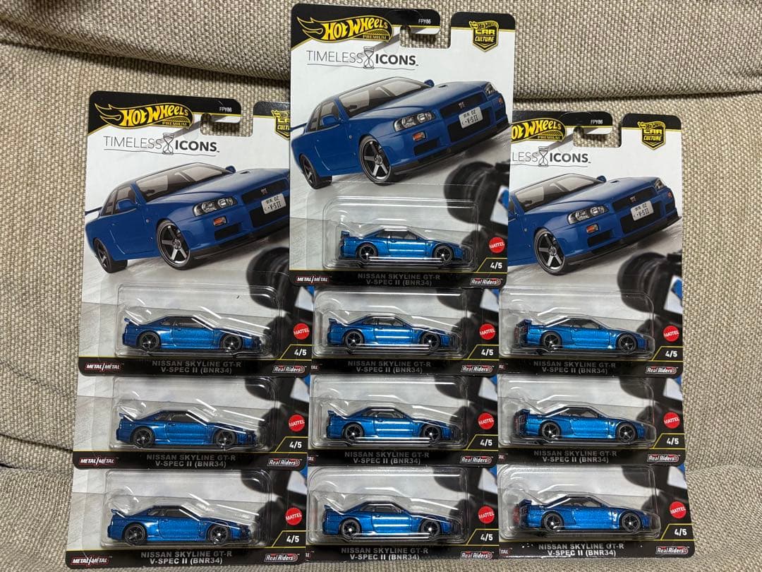 10台 スカイラインGT-R V-スペックⅡ R34 BNR34 ホットウィール s-l400.jpg