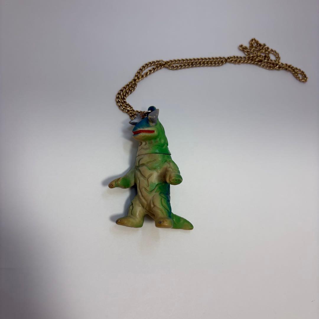 昭和レトロ】エレキング ソフビペンダント チェーン付き／ウルトラ怪獣