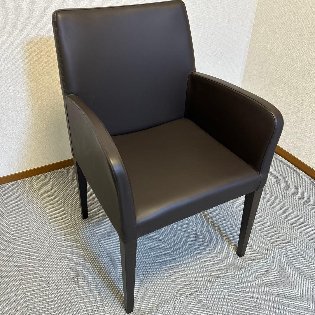 年末セール‼️❷Poltrona Frau ポルトローナ フラウ LIZ