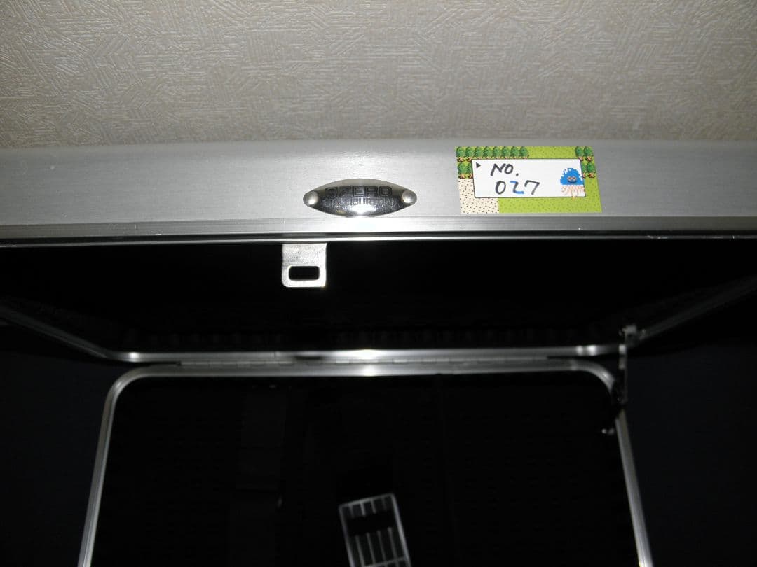 美品・凹みなし】ゼロハリバートン アルミ アタッシュケース A3対応