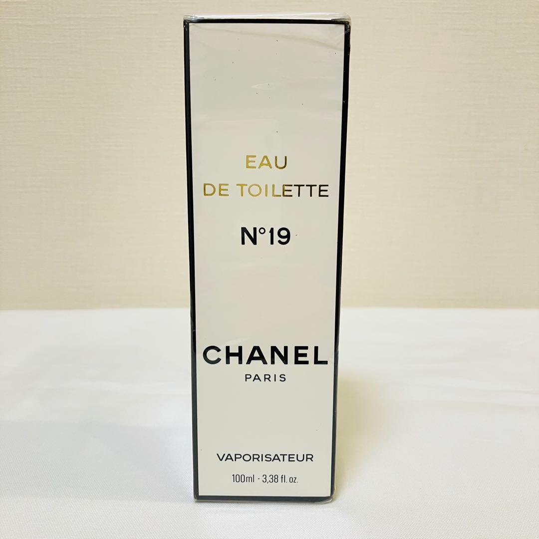 新品未開封　CHANEL シャネル N゜19 オードトワレ　香水　100ml ②