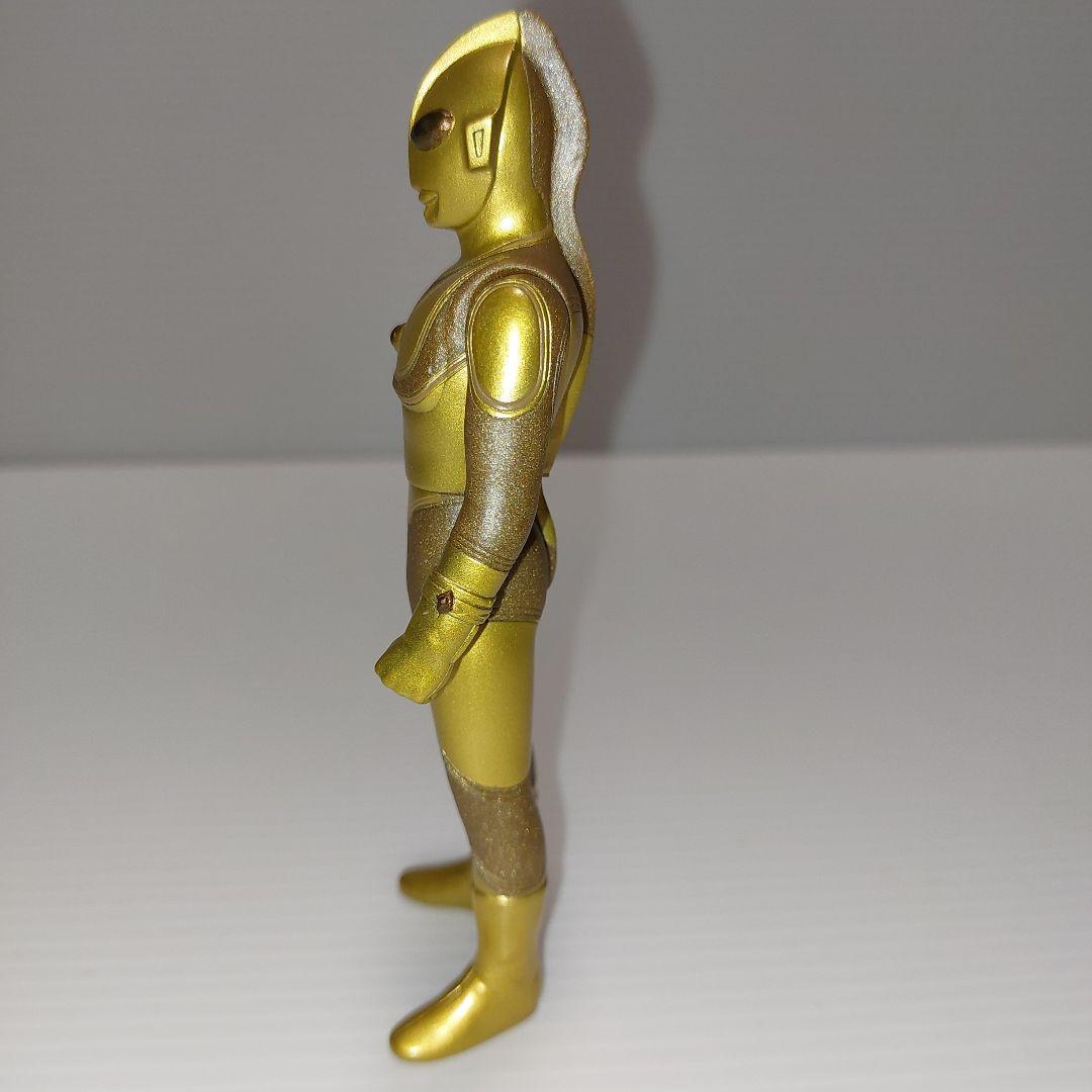 ☆ウルトラマン 50周年記念ゴールドカラーVer ジャック！生産終了品