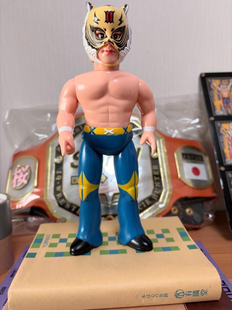 メディコムトイ　ソフビファイティングシリーズ　タイガーマスク　青パンタロン版 メディコムトイ ソフビファイティングシリーズ タイガーマスク 青