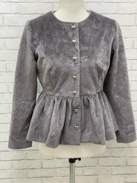 K12522) MUGUET heart button peplum tops - メルカリ