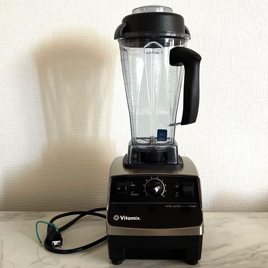【正規品】Vitamix VM0111 2.0Lコンテナ付 高性能ブレンダー
