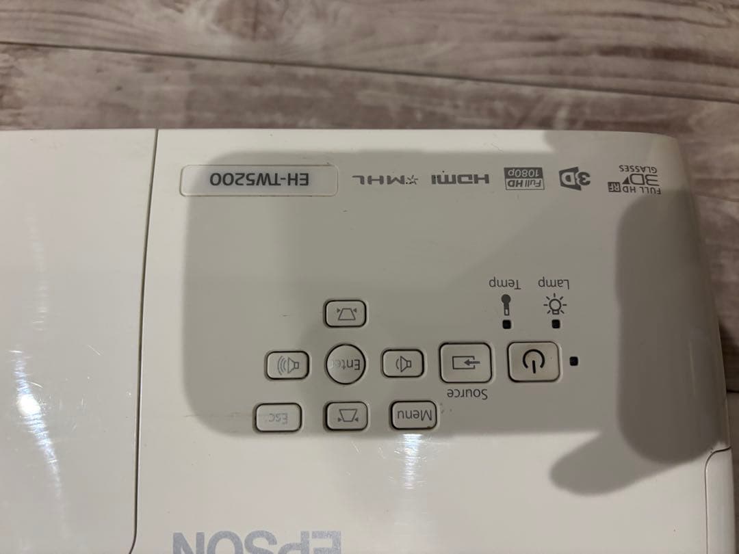 EPSON EH-TW5200 プロジェクター本体 ホームシアター 映画