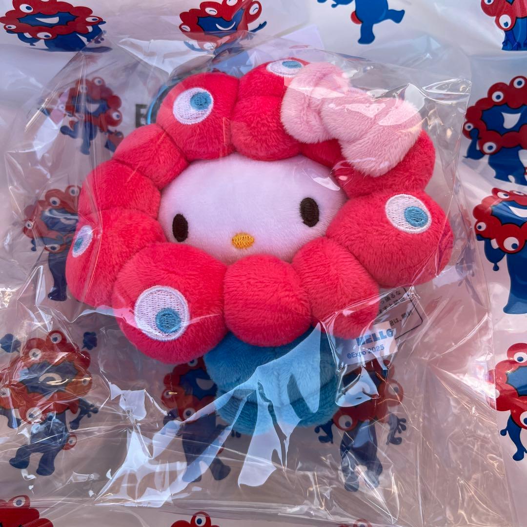 完売品】万博 ミャクミャク カラビナ付き ハローキティ 会場限定