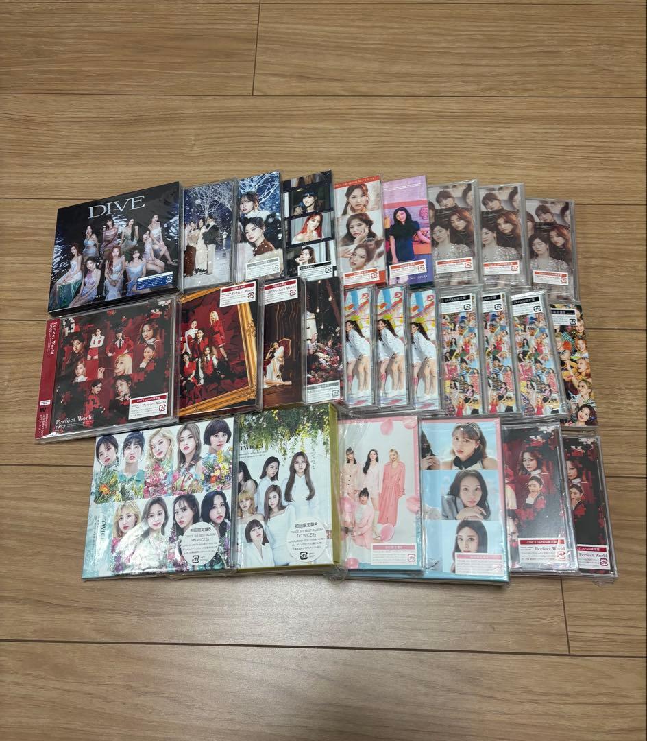 TWICE アルバム、CD、まとめ売り - メルカリ