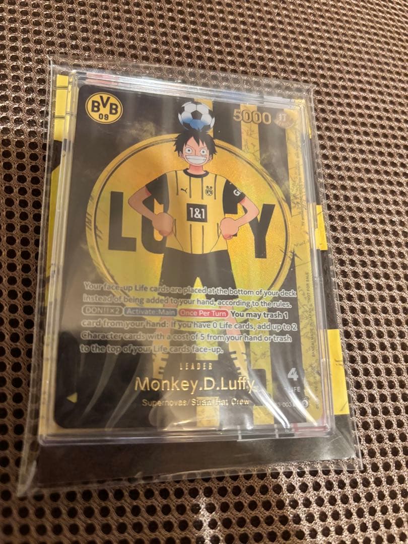 ボルシアドルトムント×ルフィ　限定配布　プロモカード　ワンピースコラボカード ボルシアドルトムント×ルフィ限定プロモカード」ワンピースコラボ