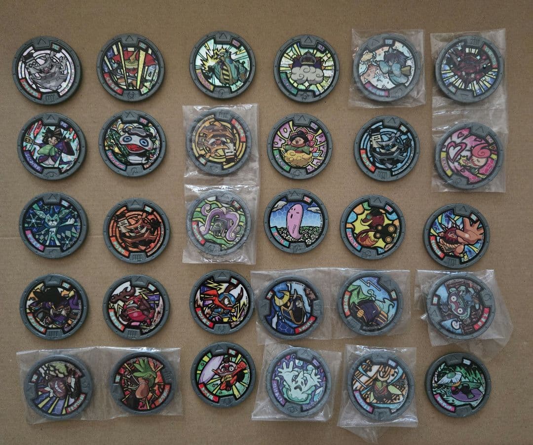 204妖怪メダル142枚（パック第1章復刻版、第2章～第5