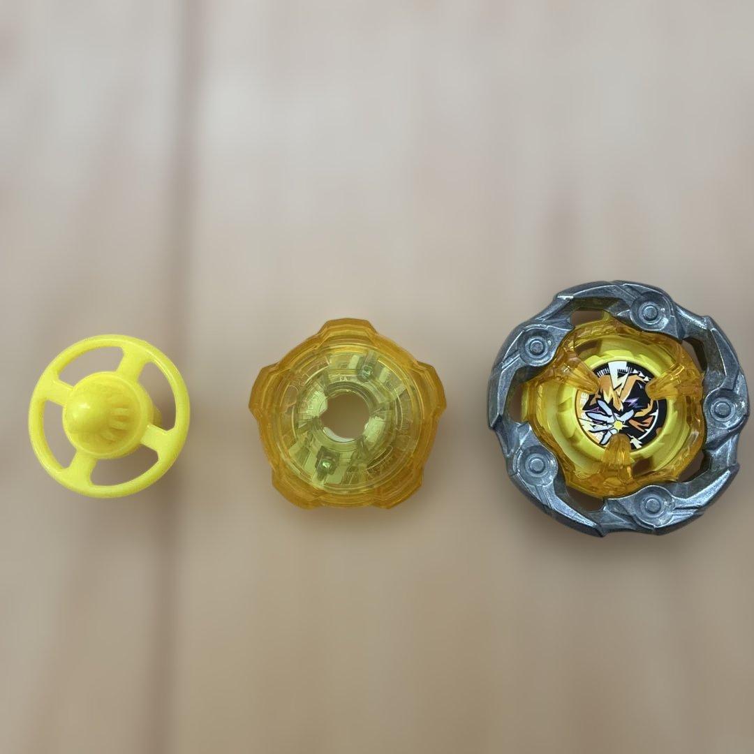 ウィザードロッド ベイブレード パーツ イエロー ウィザードロッド ベイブレード パーツ イエロー - メルカリ