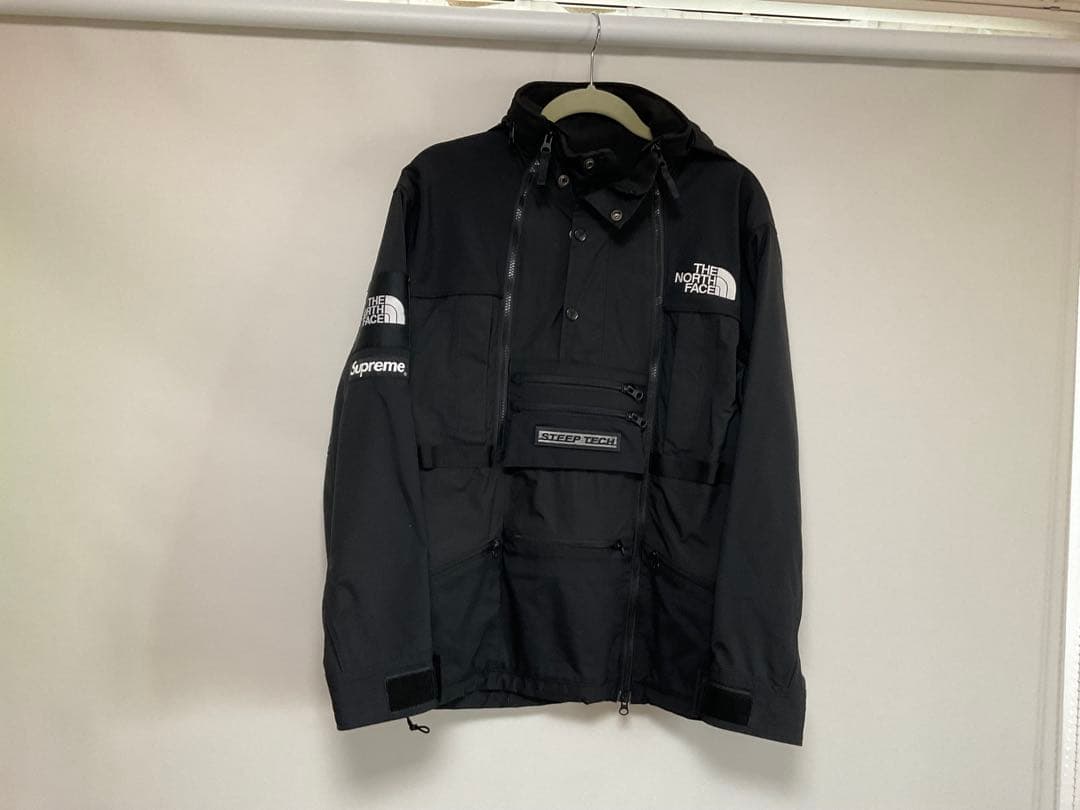 ま*ー様 Supreme NORTH FACE STEAP TECH マウンテン