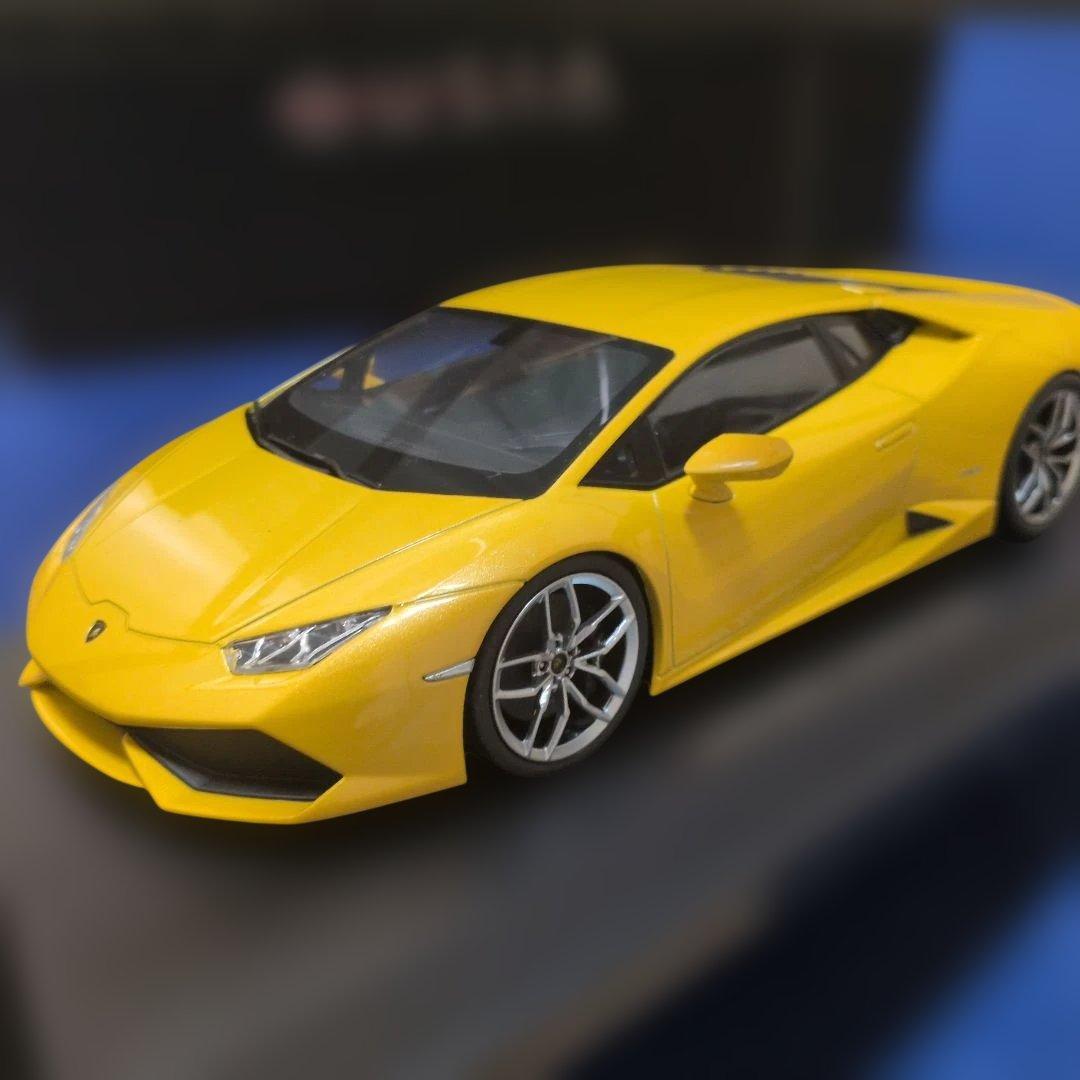 京商1/18 ランボルギーニ ウラカン LP610-4