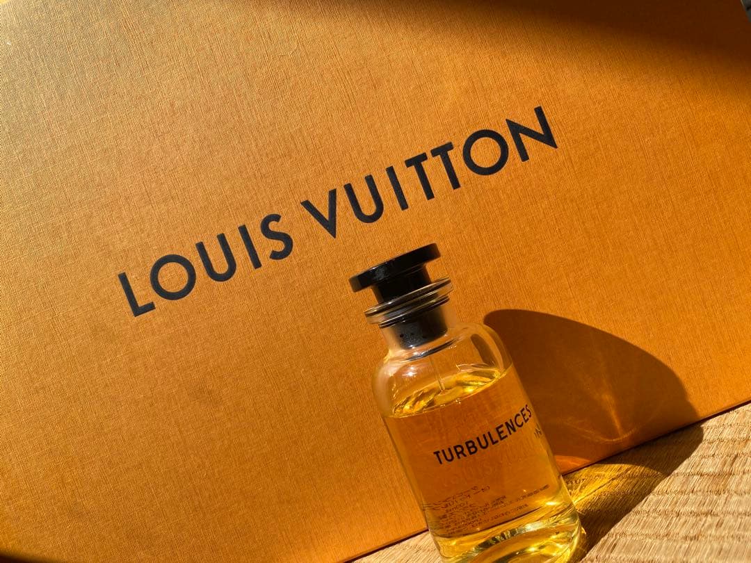 再々お値下げ★LOUIS VUITTON TURBULENCES 香水