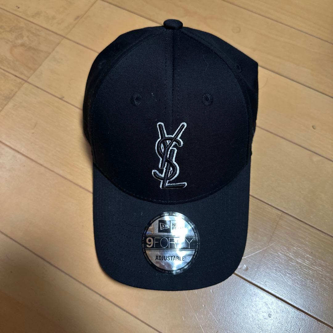 YSL ブラック ベースボールキャップ 9FORTY