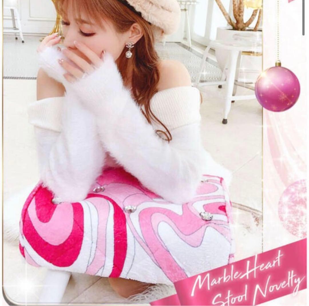 Rady ノベルティー　椅子