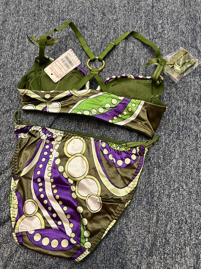 サテン プッチ柄 エメフィール ブラショーツセット 緑 グリーン 幾何学