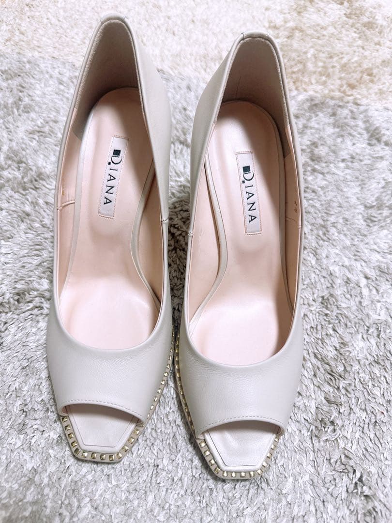 ダイアナ スタッズ付き　オープントゥ　パンプス　24.0cm レザーハイヒール