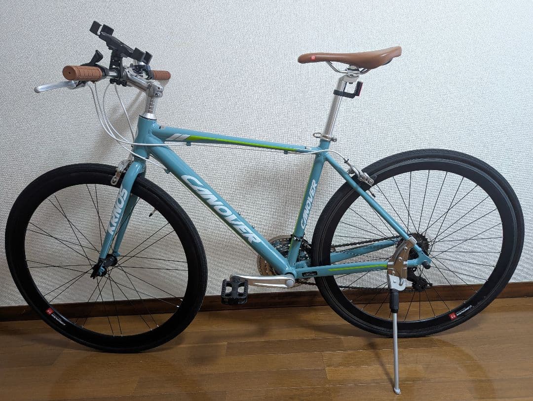 ぴ*ん様 カノーバー クロノス　CAC-028　700✕28C シマノ21段変速 CANOVER クロスバイク 自転車 700c 700×28C 27インチタイヤ相当 シマノ