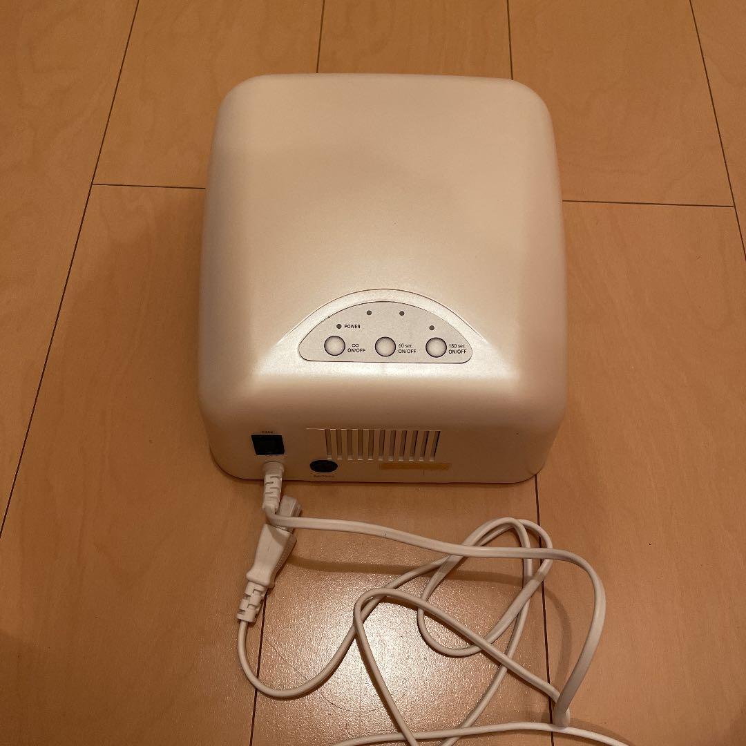 ネイル用UVライト