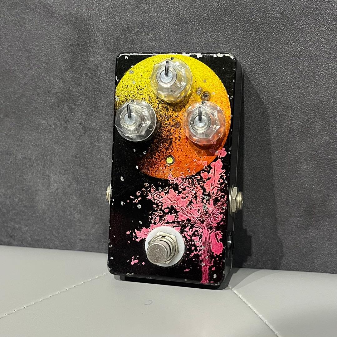9OVERDRIVE9 Verre 初期型 特殊ペイント『月と桜』 あられ 特別色【桜】 Overdrive 《南部鉄器エフェクター》 | kgr harmony