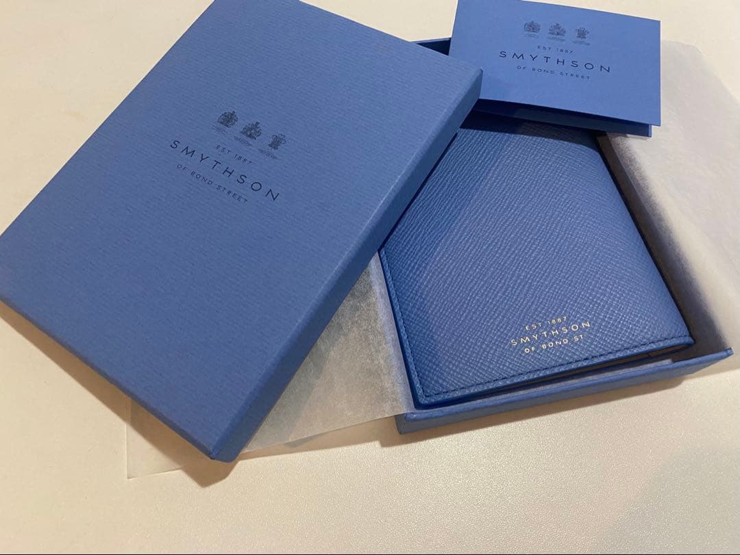 SMYTHSON ブルーレザー パスポートケース