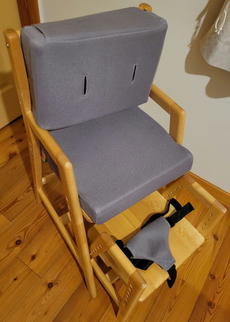 マッチーズ　ハイチェア　テーブル　大和屋　小児歯科医推奨 d0-0086_3.jpg