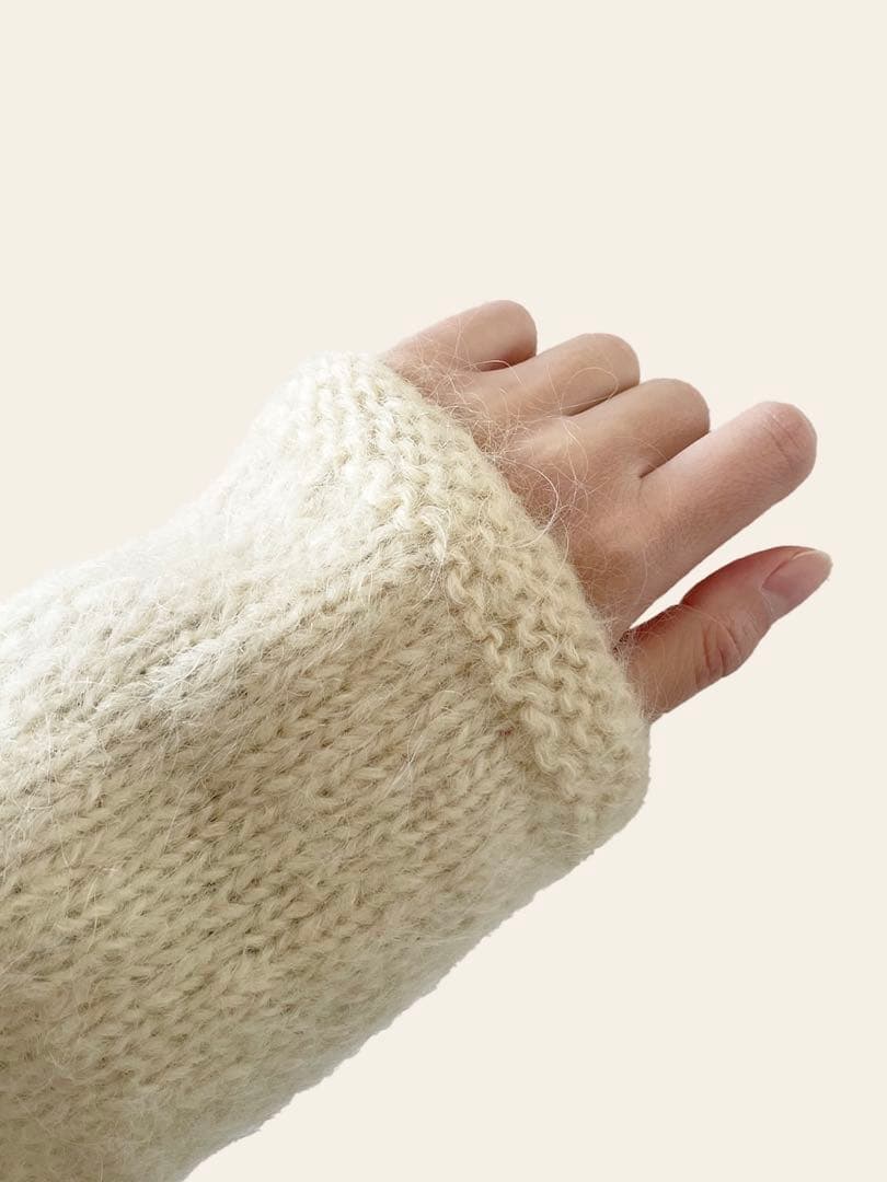 70s ユーロ ヴィンテージ クリーム色 ニット 古着 鳥刺繍 手編み 民族