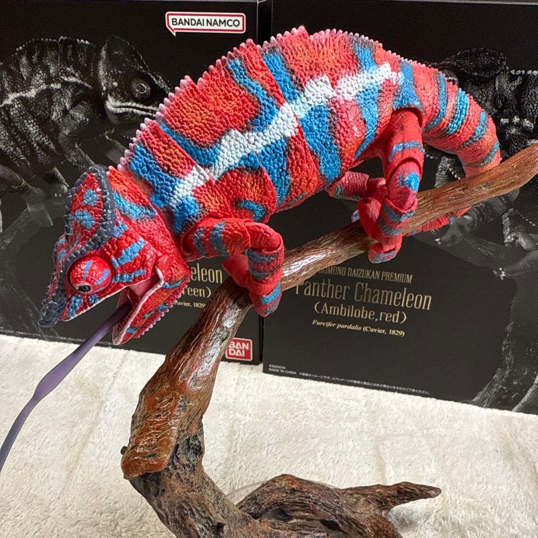 いきもの大図鑑プレミアム パンサーカメレオン グリーン レッド - メルカリ