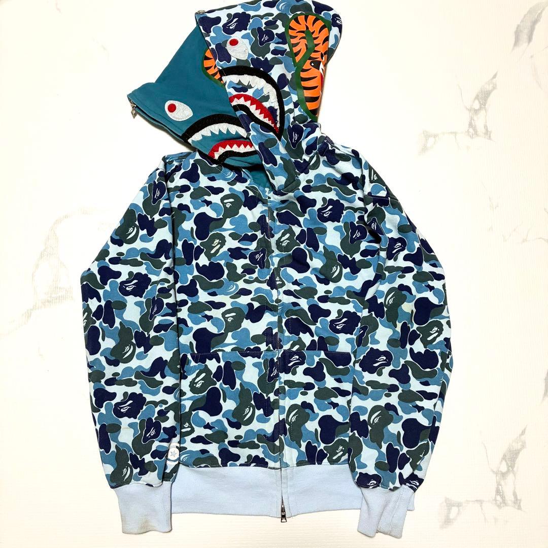 希少 A BATHING APE シャークパーカー ブルー カモフラ エイプ L