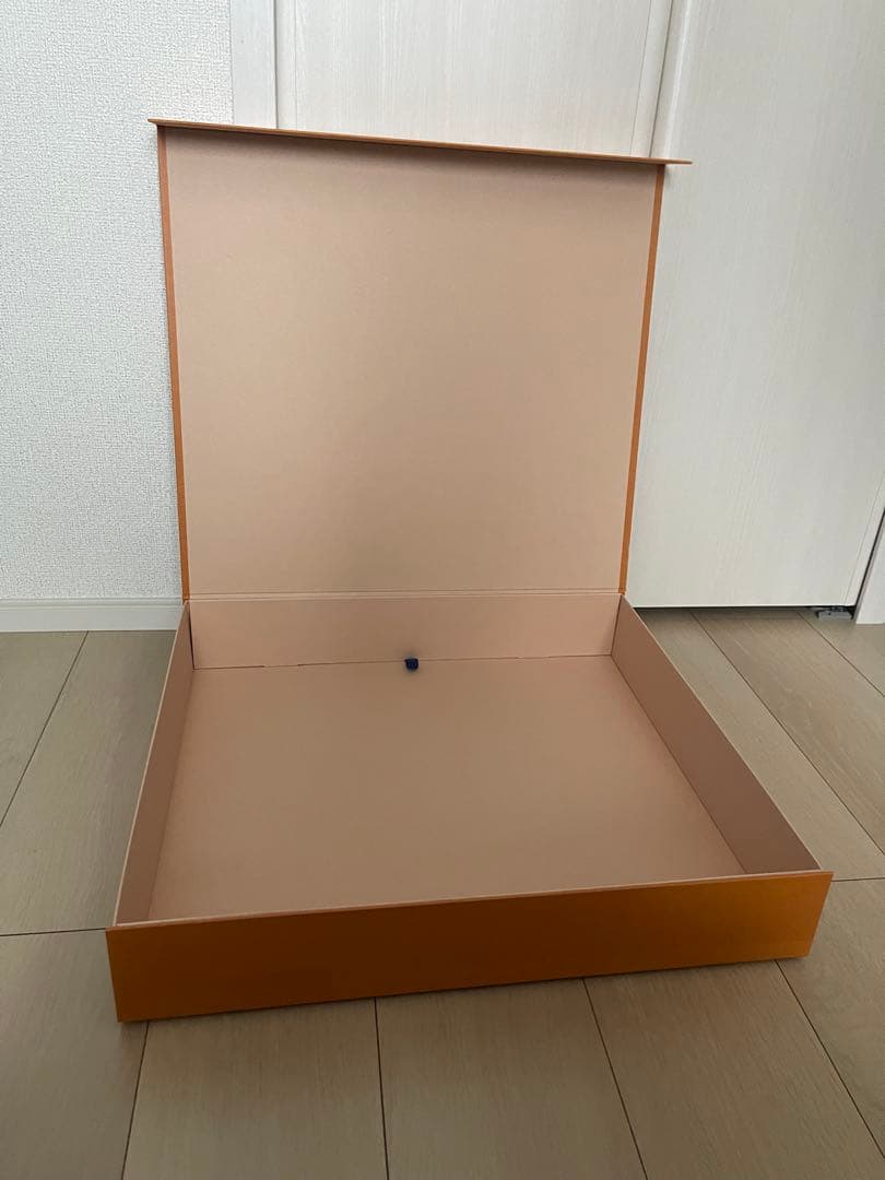 ルイヴィトン 空箱 マグネットタイプ 保存袋付き - メルカリ