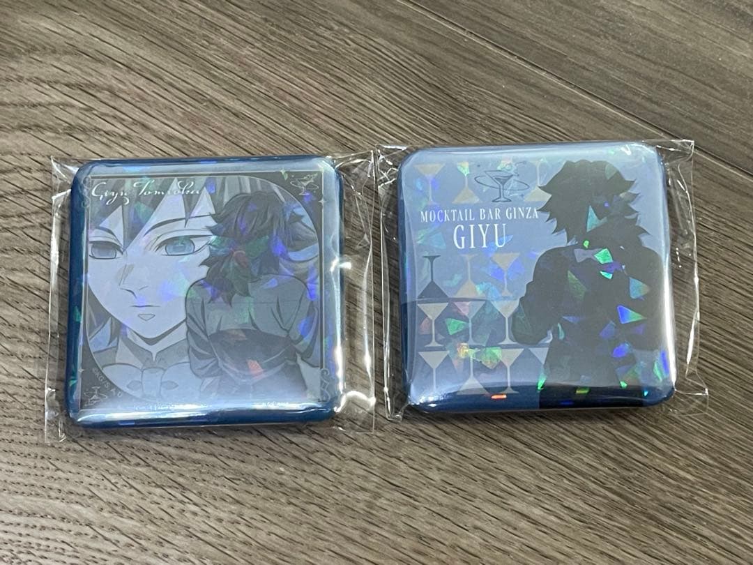 鬼滅の刃 モクテルバー ロト 新イラスト 缶バッジ 冨岡義勇 - メルカリ