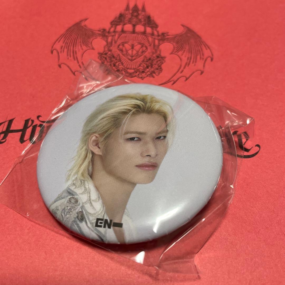 ENHYPEN 缶バッジ ニキ - メルカリ