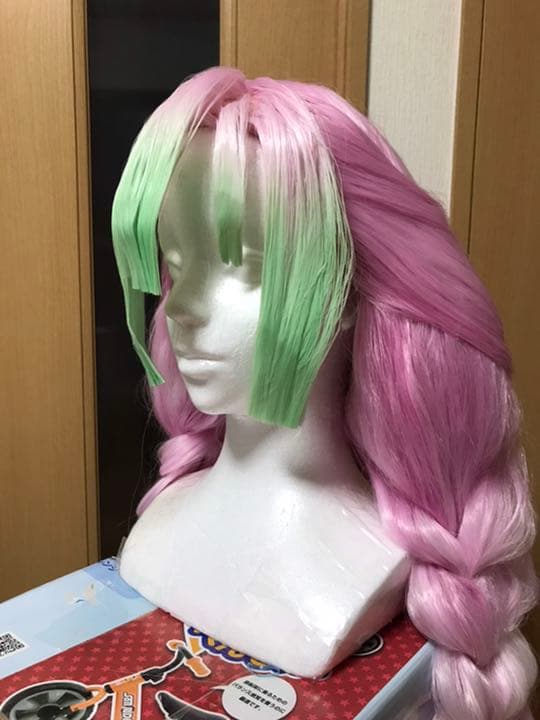 鬼滅の刃 甘露寺蜜璃 コスプレ ウィッグ - メルカリ