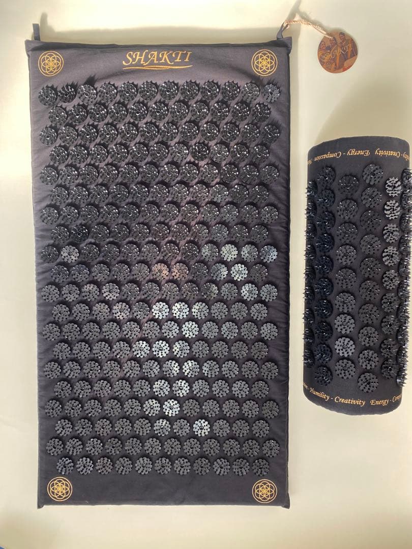 正規品 シャクティマット ピロー 枕セット 黒ブラック　レベル2 箱無し Amazon.co.jp: Shakti Japan公式 シャクティ 枕 正規品 プレミアム