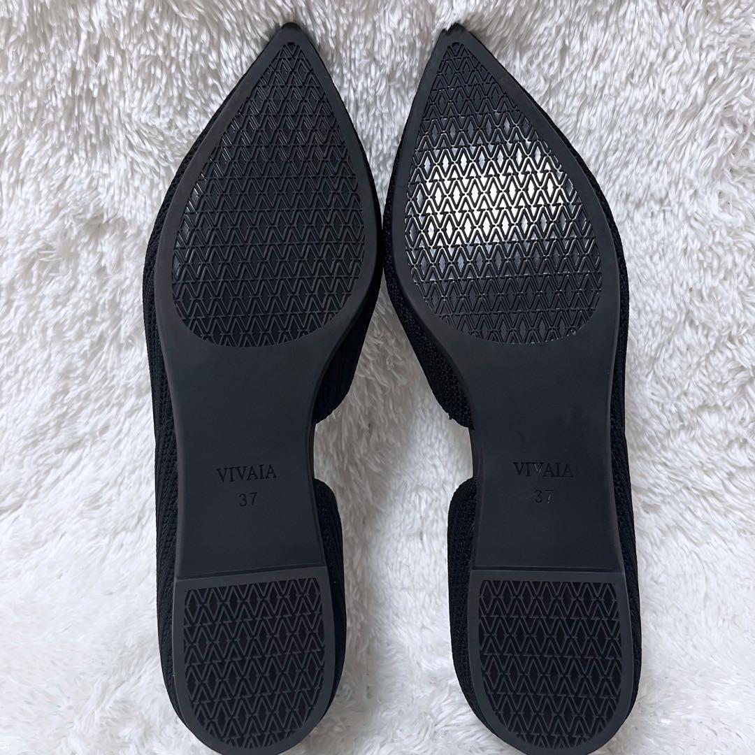 VIVAIAポインテッドトゥVカットフラットシューズ　37(23.5cm)