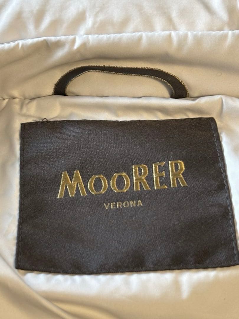美品】MOORER NAIROBI-PXフーデッドダウンコート38ライトグレー - メルカリ