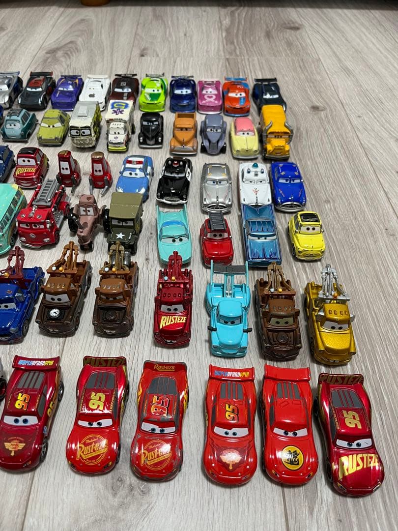 カーズ トミカ レア多数 - メルカリ