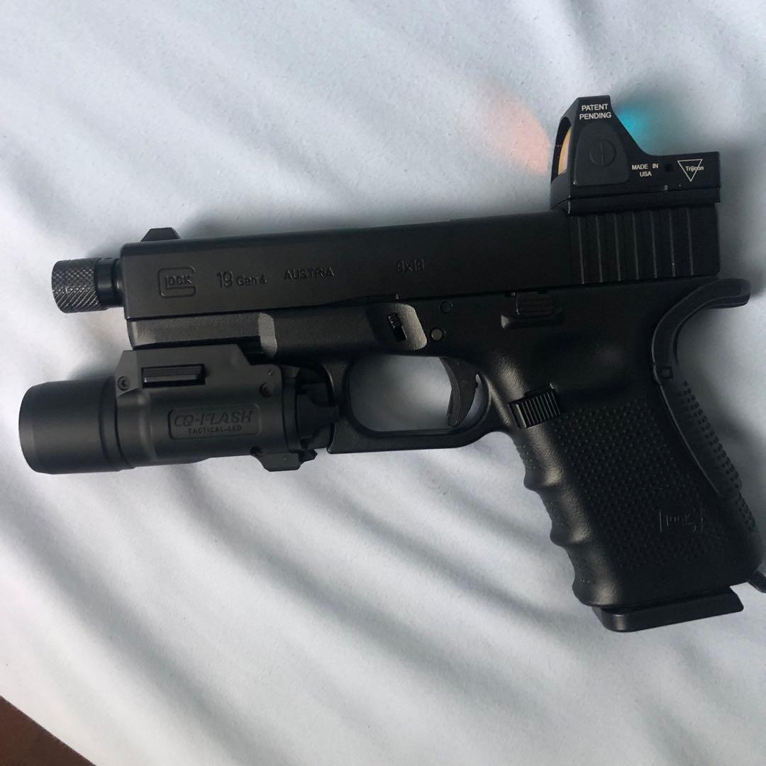 週末限定値下げ！東京マルイ glock19 gen4