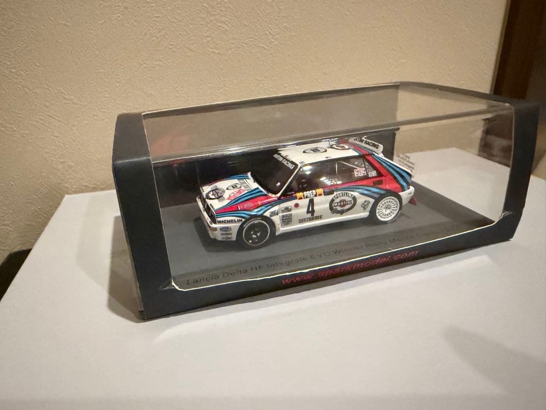 Spark製　Lancia Delta HF 1/43